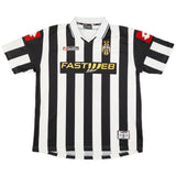 Camisa Juventus I 2001/2002 Retrô Preta e Branca Masculina