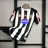 Camisa Juventus I 2002/2003 Retrô Preta e Branca Masculina