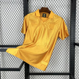 Camisa Wolverhampton Wanderers Edição Especial 70 Anos Honvéd Dourada Masculina - DS Sports - Artigos Esportivos