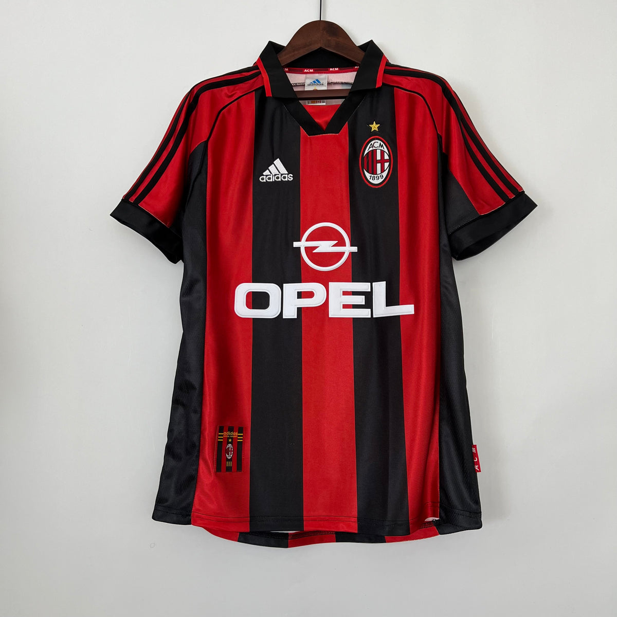 Camisa AC Milan I 1998/1999 Retrô Vermelha/Preta Masculina